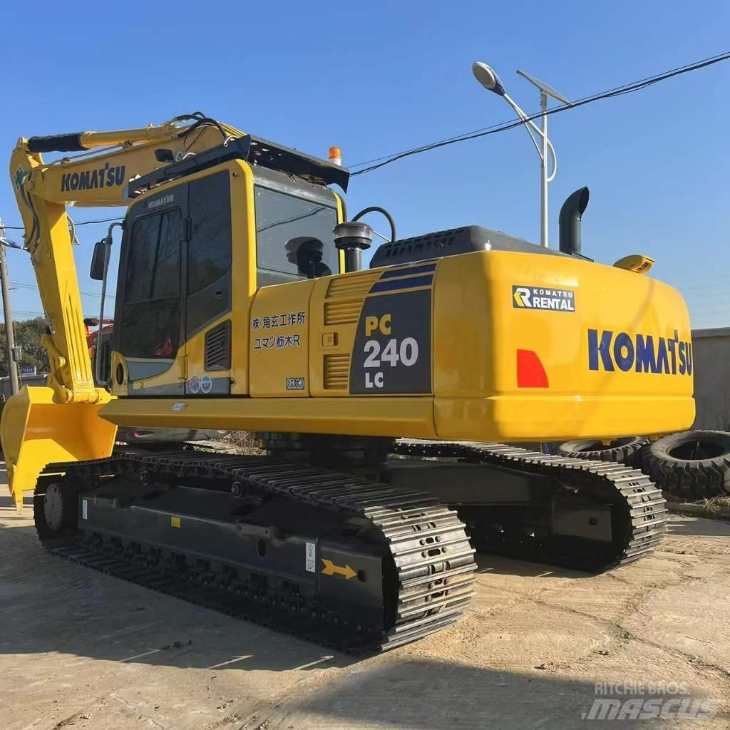 Komatsu PC240LC-8 حفارات صغيرة أقل من 7 طن (حفارات صغيرة)