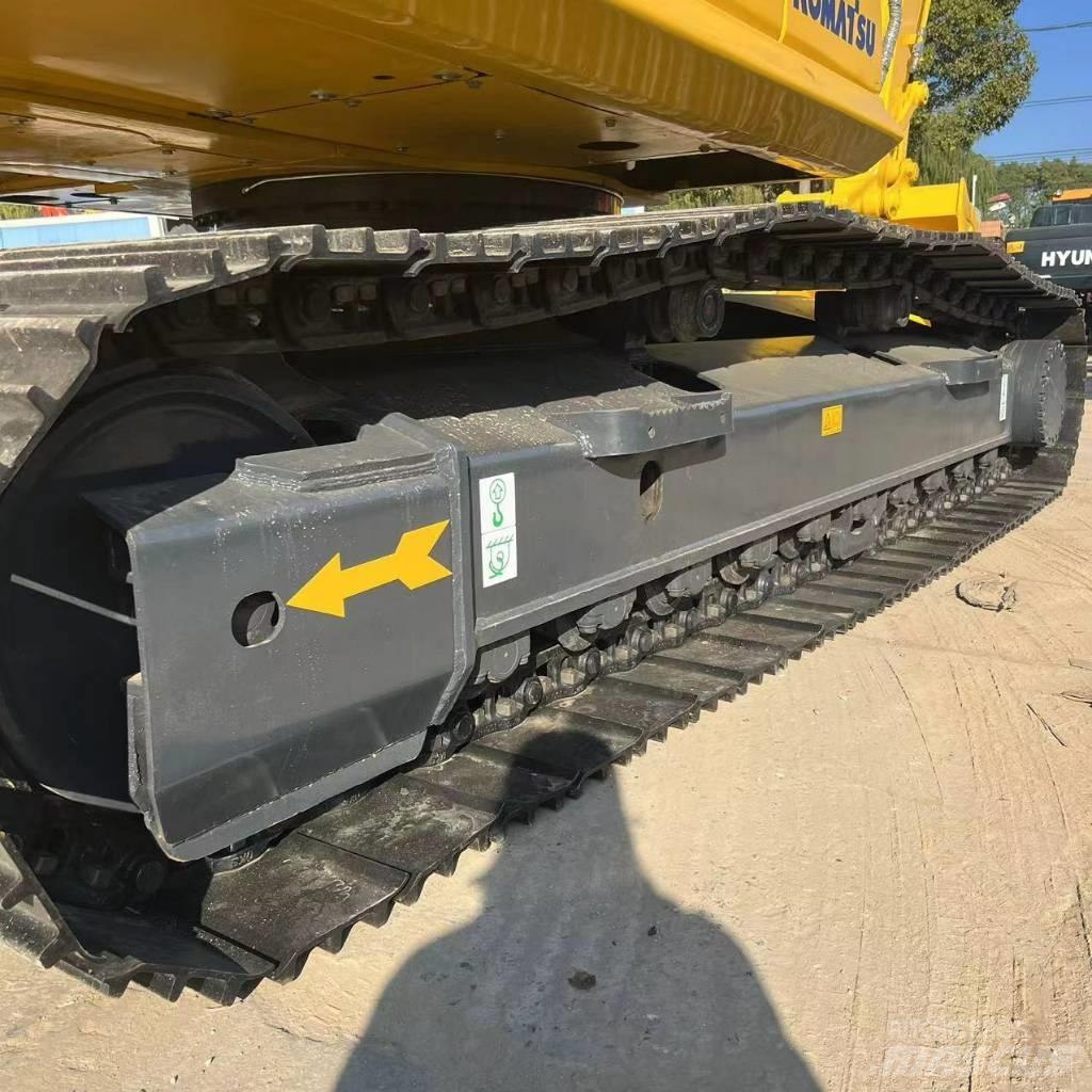 Komatsu PC240LC-8 حفارات صغيرة أقل من 7 طن (حفارات صغيرة)