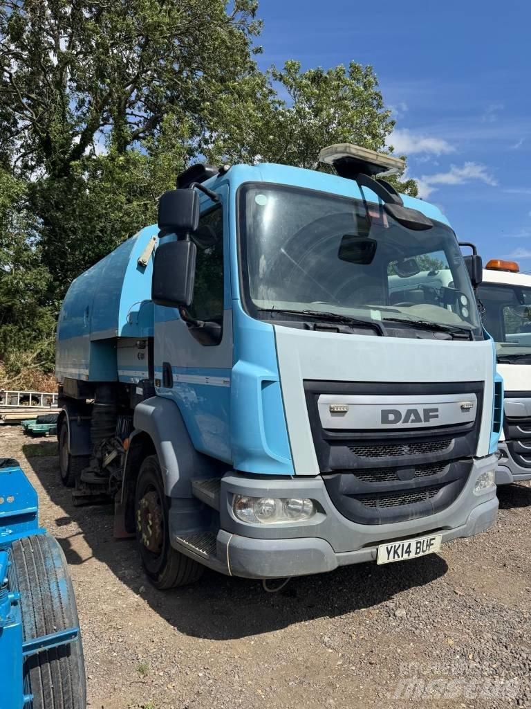 DAF LF 220 شاحنات كاسحة