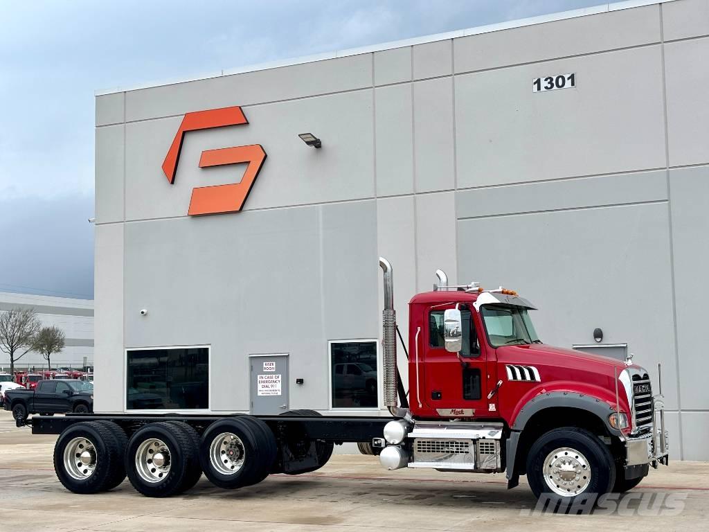 Mack Granite وحدات الجر