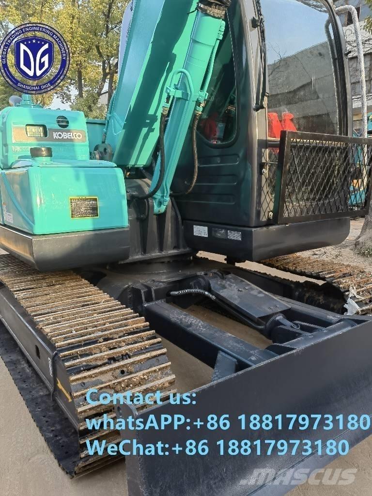 Kobelco SK75-8 حفارات زحافة