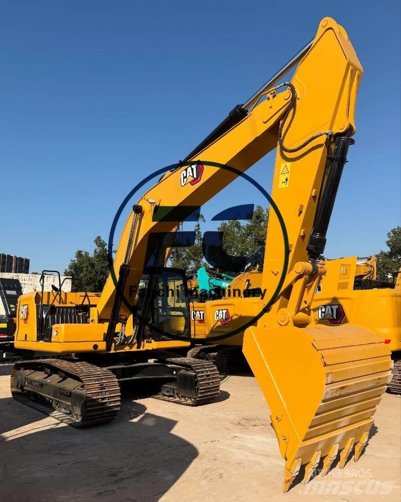 CAT 330 GC حفارات زحافة