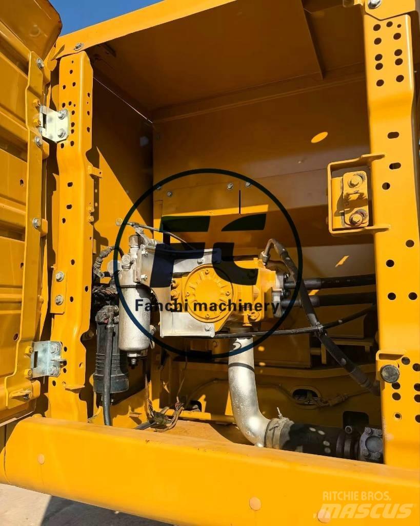 CAT 330 GC حفارات زحافة