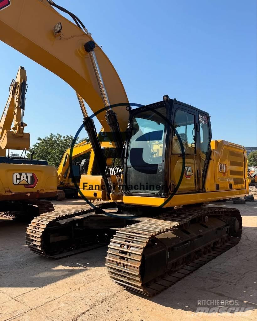 CAT 330 GC حفارات زحافة