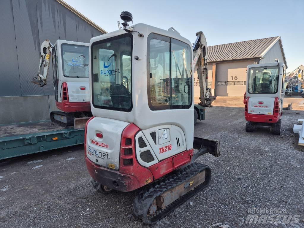 Takeuchi TB 216 حفارات صغيرة أقل من 7 طن (حفارات صغيرة)