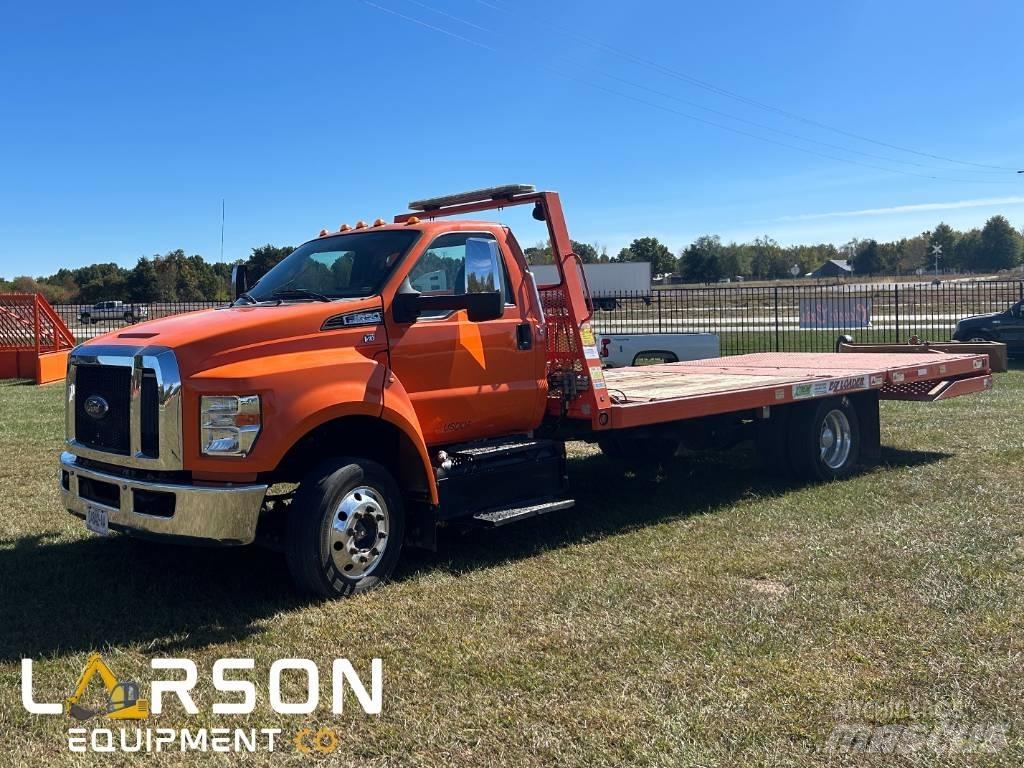 Ford F650 شاحنات مسطحة/مفصلية الجوانب