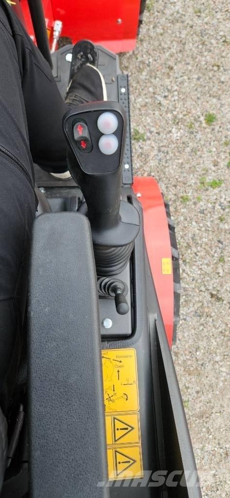 Flexitrac 1126 لوادر انزلاقية التوجيه