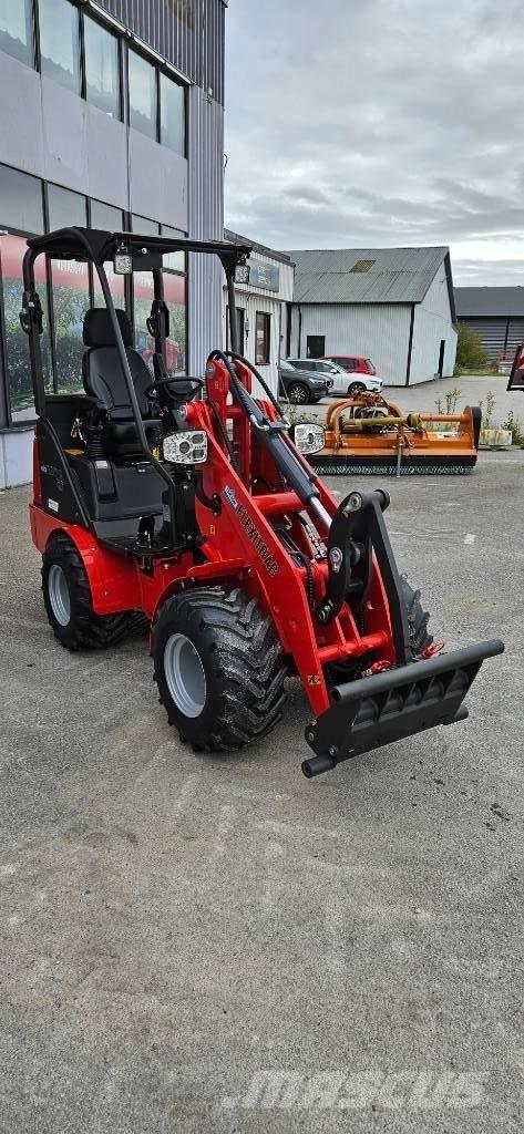 Flexitrac 1126 لوادر انزلاقية التوجيه