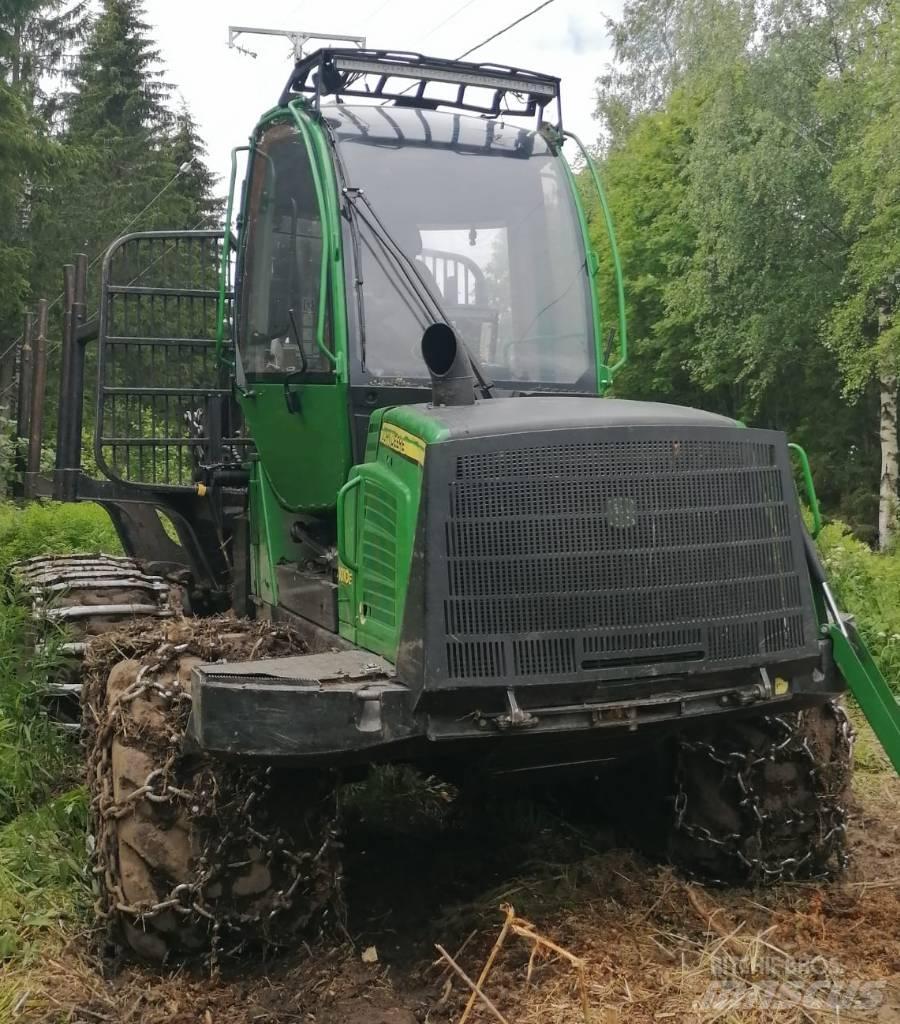 John Deere 1010 E شاحنات