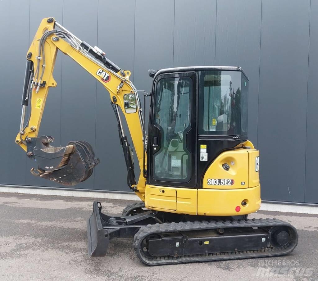 CAT 303.5E2CR حفارات صغيرة أقل من 7 طن (حفارات صغيرة)