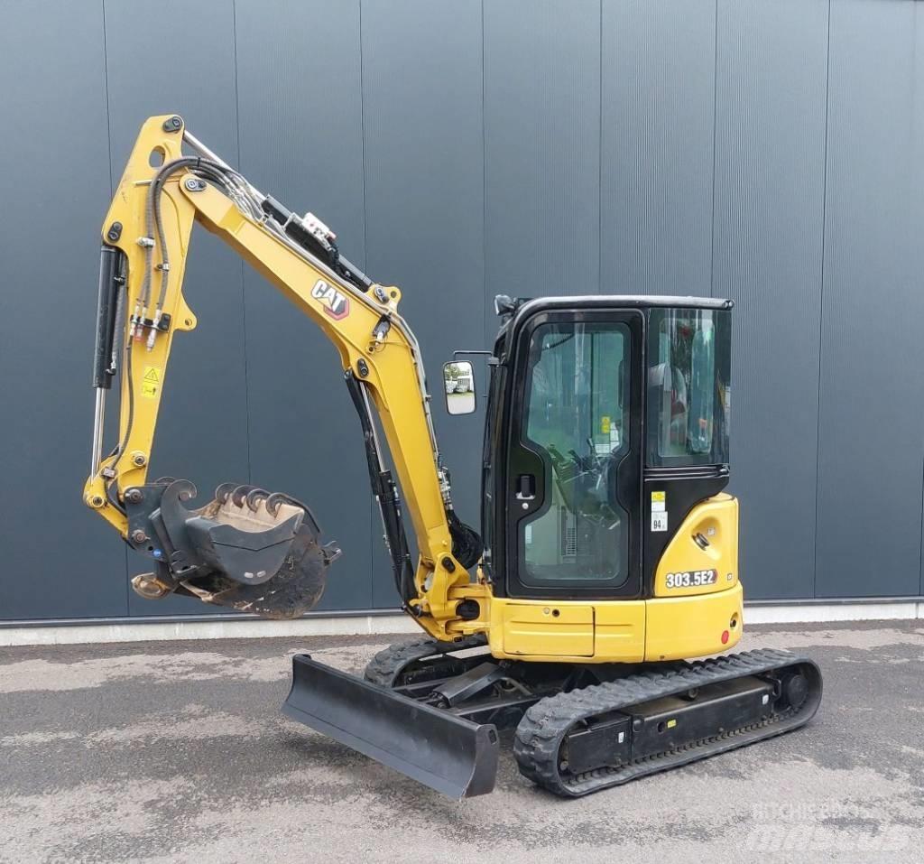 CAT 303.5E2CR حفارات صغيرة أقل من 7 طن (حفارات صغيرة)