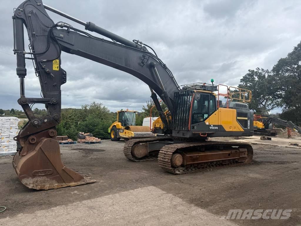Volvo EC 480 E L حفارات زحافة