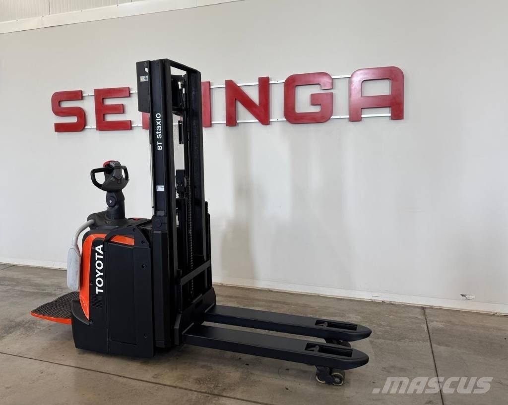 Toyota 10819 SPE120L شاحنات ذات رافعات شوكية - أخرى