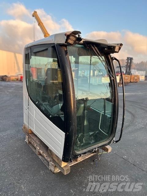 Liebherr LH 35 KAB كابينة والداخلية