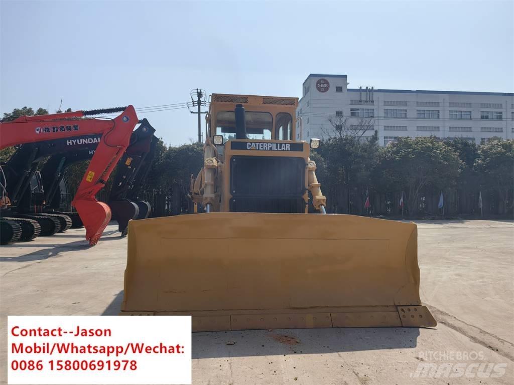 CAT D 7 G بلدوزرات مجنزرة