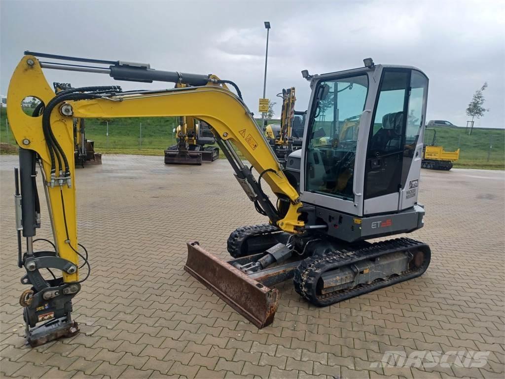 Wacker Neuson ET35 حفارات زحافة
