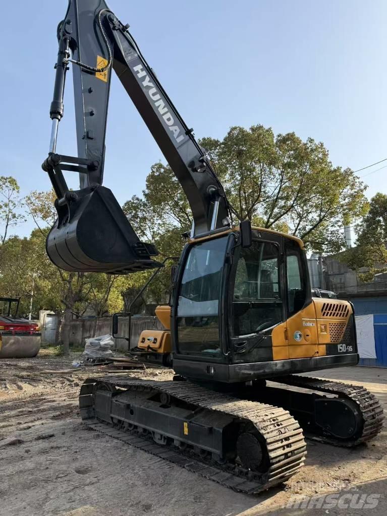 Hyundai R150lc-9s حفارات زحافة