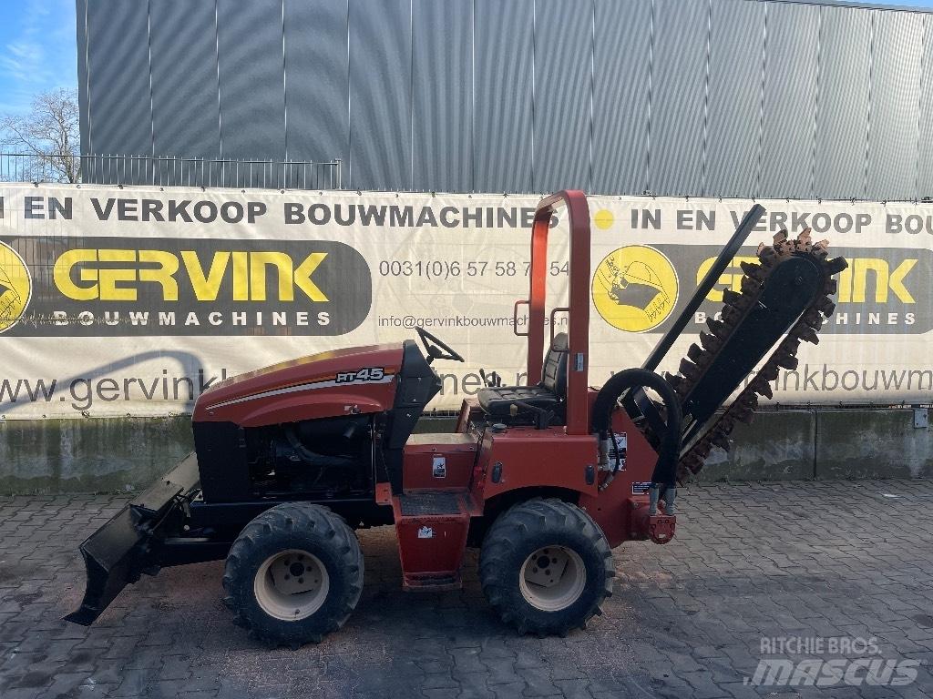 Ditch Witch RT 45 ماكينات حفر خنادق