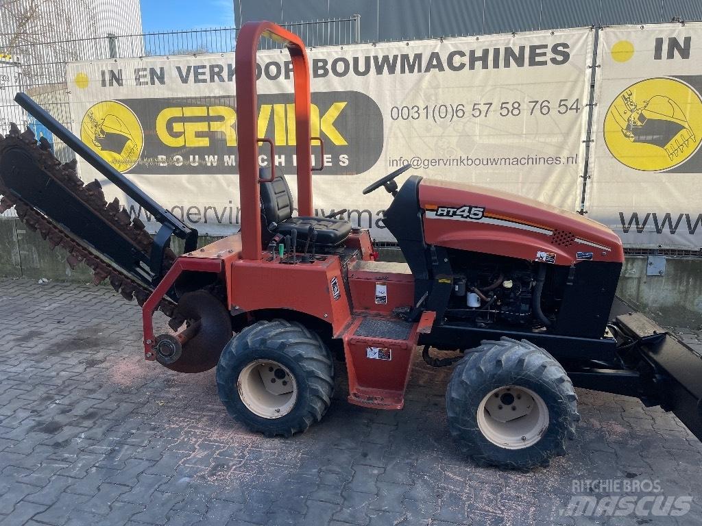 Ditch Witch RT 45 ماكينات حفر خنادق
