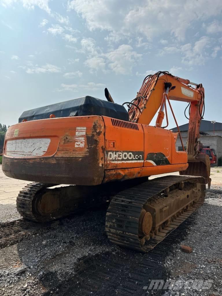 Doosan DH300 حفارات زحافة