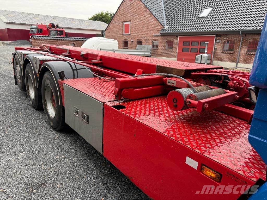 Scania R520 8x4 شاحنات قابلة للفك