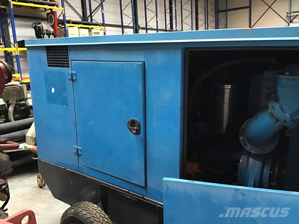 Iveco 1 USED مضخات المياه