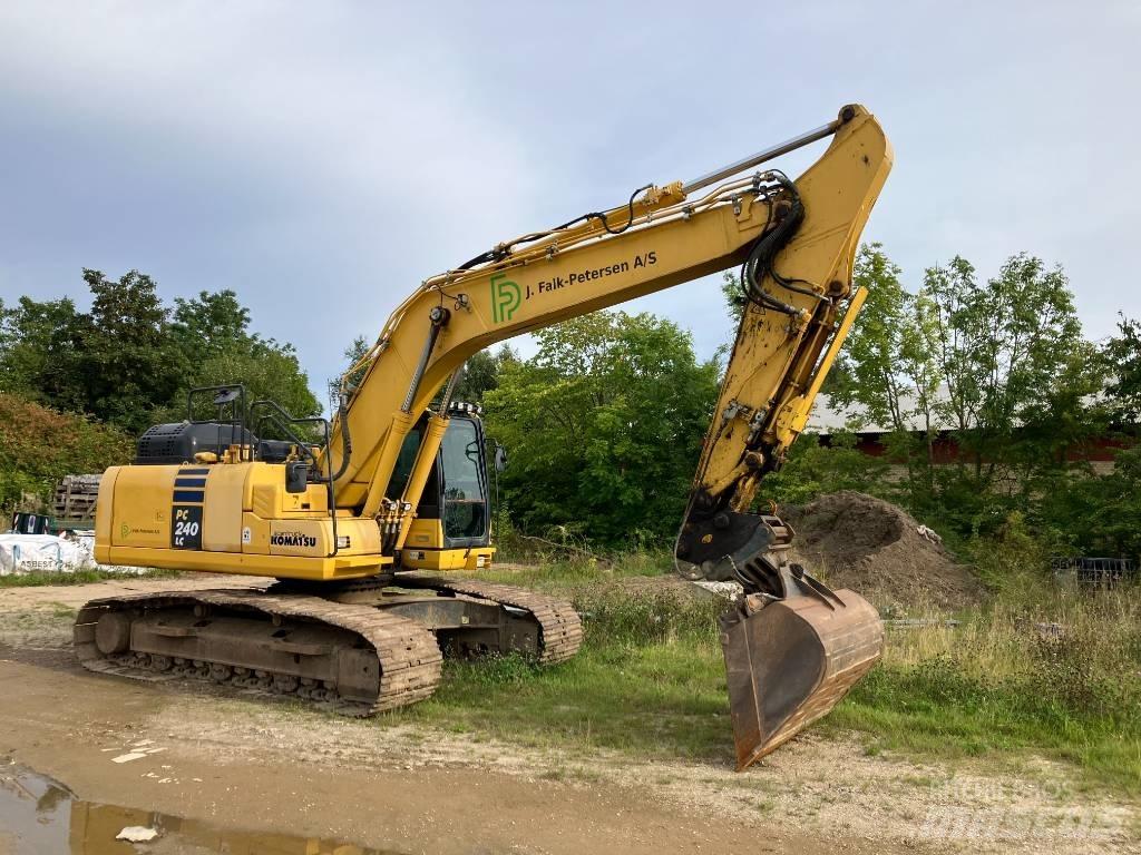 Komatsu PC 240 LC-11 حفارات زحافة