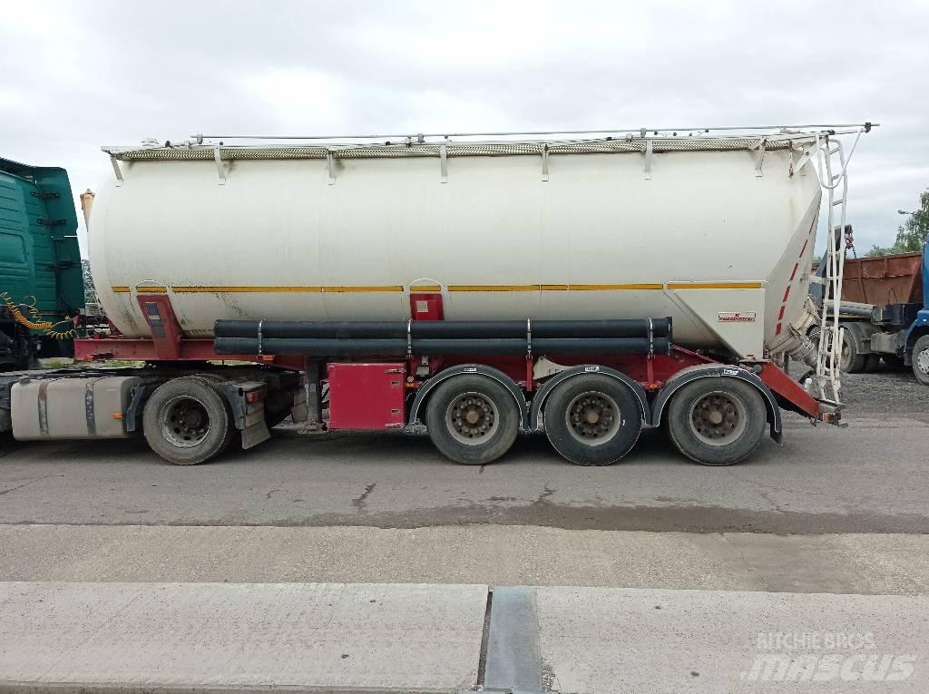 Kässbohrer Kippsilo مقطورات ذات صهاريج
