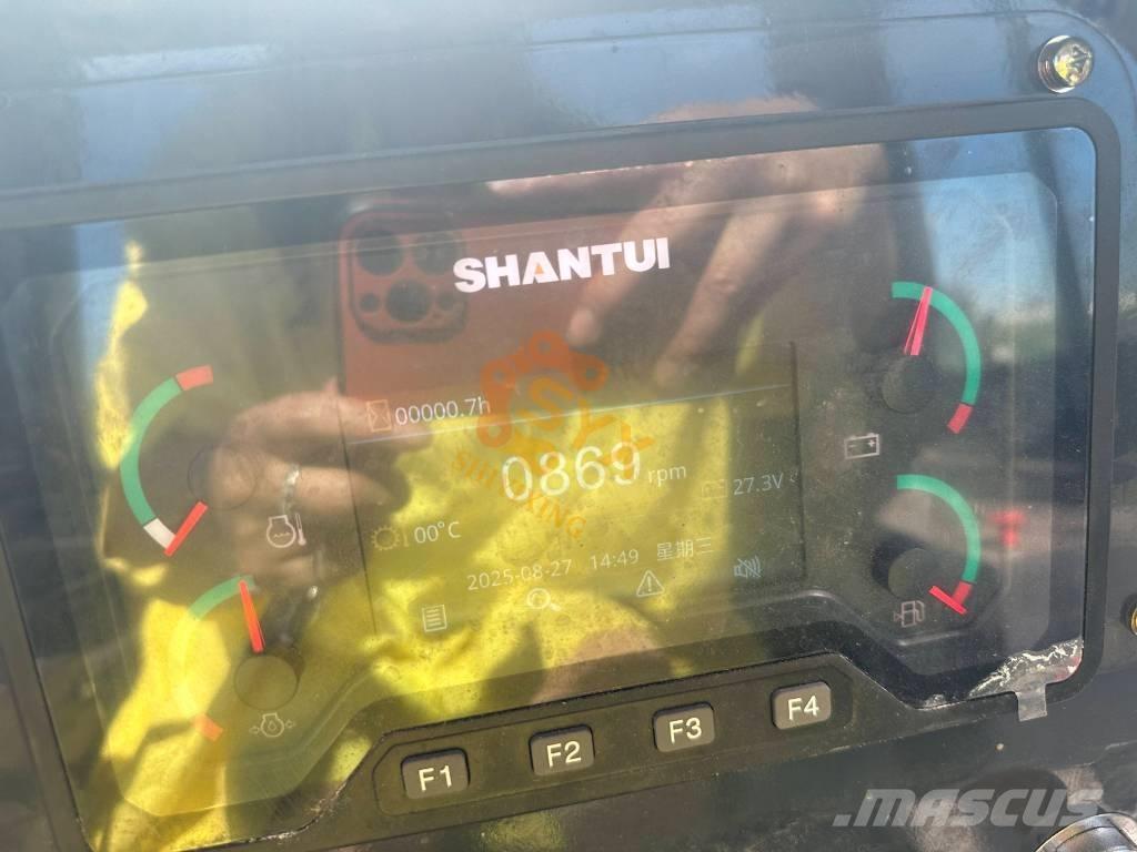 Shantui SD 22 F بلدوزرات مجنزرة