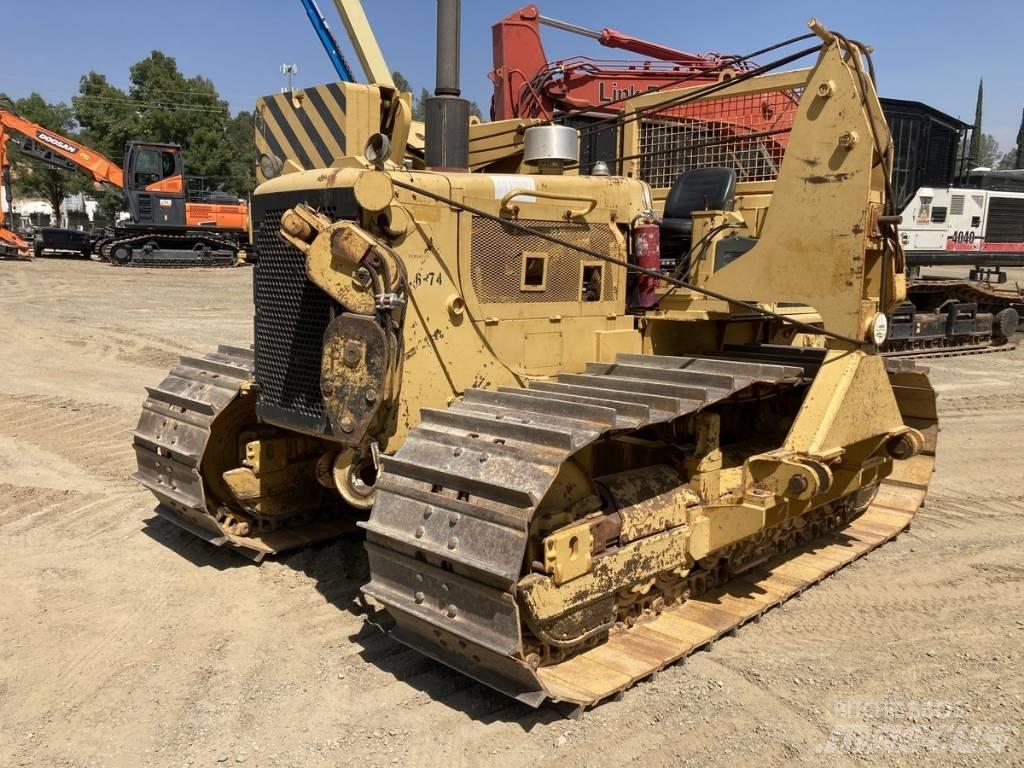 CAT D 6 D رافعات مد أنابيب