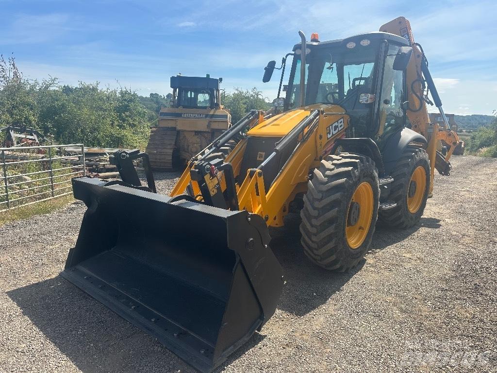 JCB 4 CX SM لوادر ذات جرافات عكسية