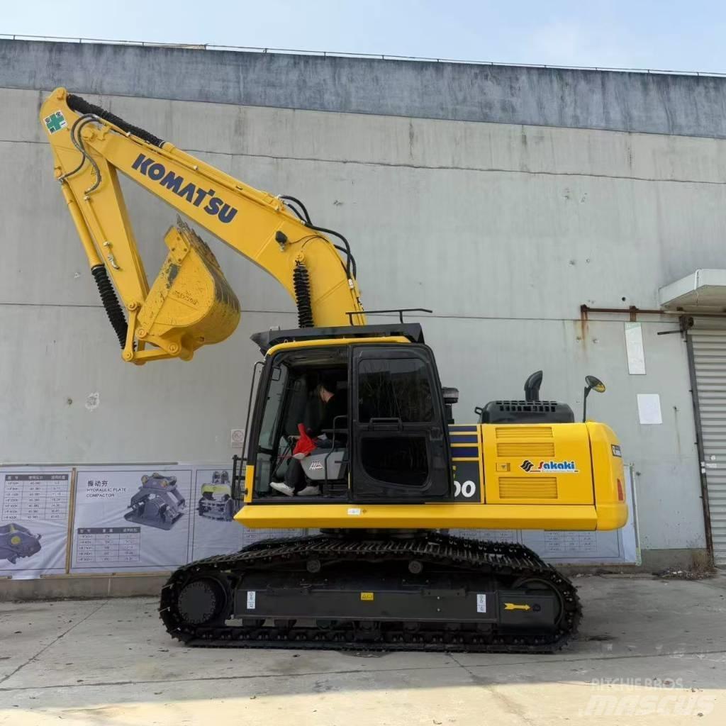 Komatsu PC 200-8N1 حفارات وسط 7 طن - 12 طن