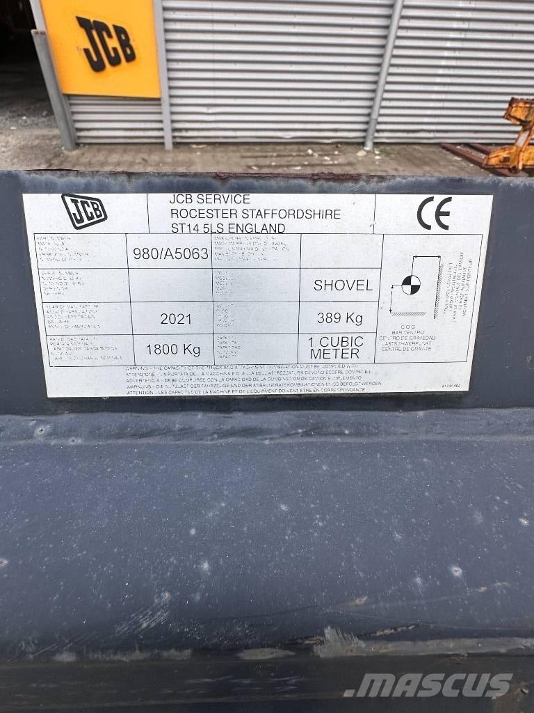 JCB Læsseskovl - 226cm دلاء
