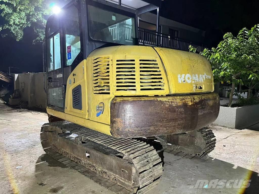 Komatsu PC 70-8 حفارات زحافة