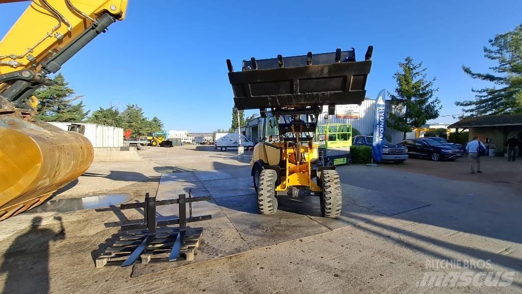 Volvo BM L20B لوادر بعجل