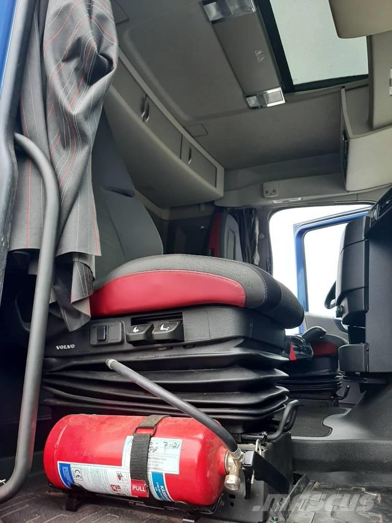 Volvo FH 13 شاحنات قلابة