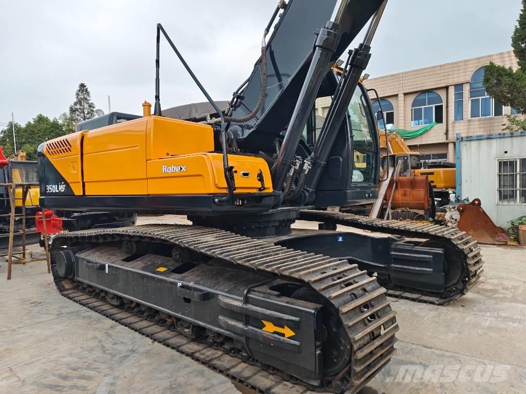 Hyundai R350L حفارات زحافة