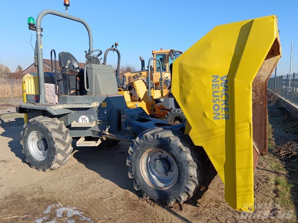 Wacker Neuson DW 60 عربات نقل قلابة للمواقع
