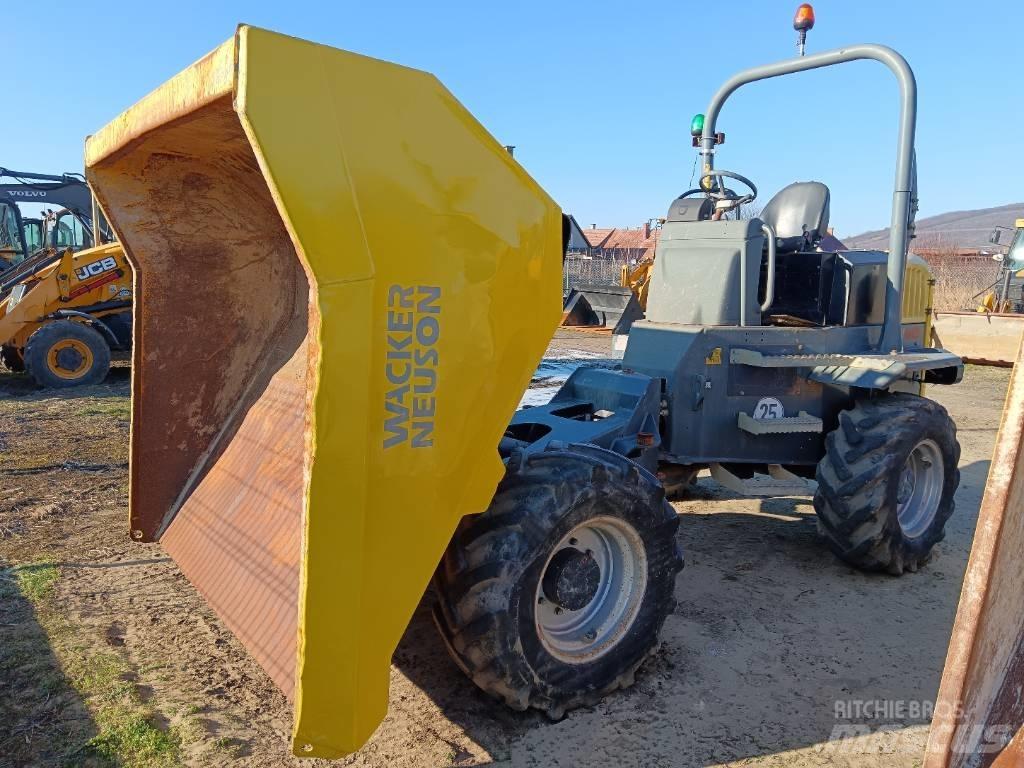 Wacker Neuson DW 60 عربات نقل قلابة للمواقع