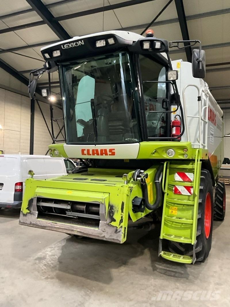CLAAS Lexion 620 ماكينات زراعية - غير ذلك