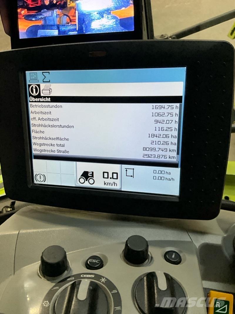 CLAAS Lexion 620 ماكينات زراعية - غير ذلك