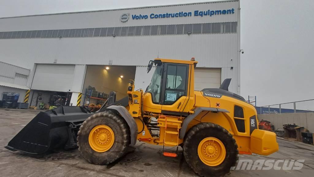 Volvo L 70 H لوادر بعجل