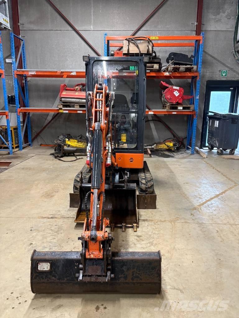 Hitachi ZX 19-6 حفارات صغيرة أقل من 7 طن (حفارات صغيرة)