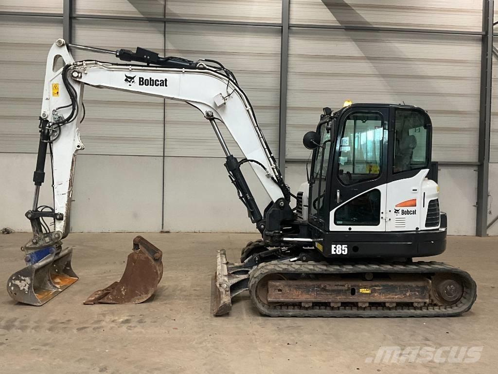 Bobcat E 85 حفارات وسط 7 طن - 12 طن