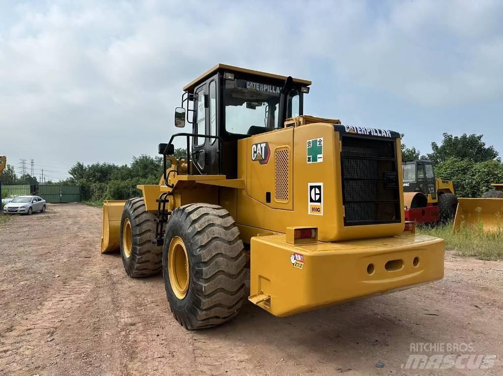 CAT 950 G لوادر بعجل
