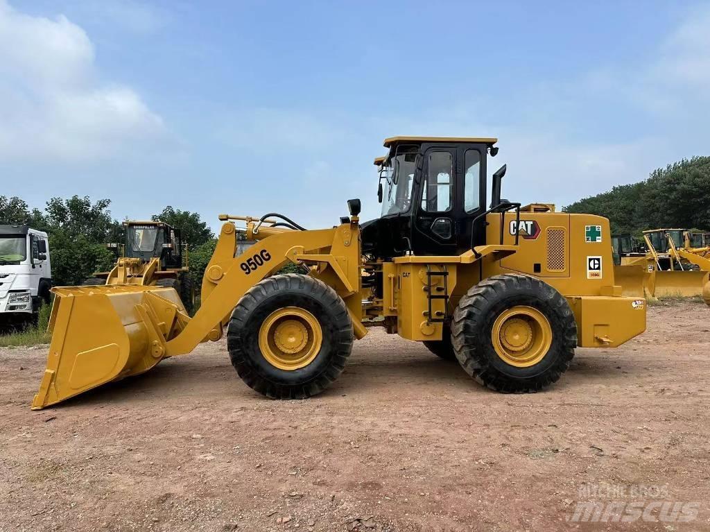 CAT 950 G لوادر بعجل