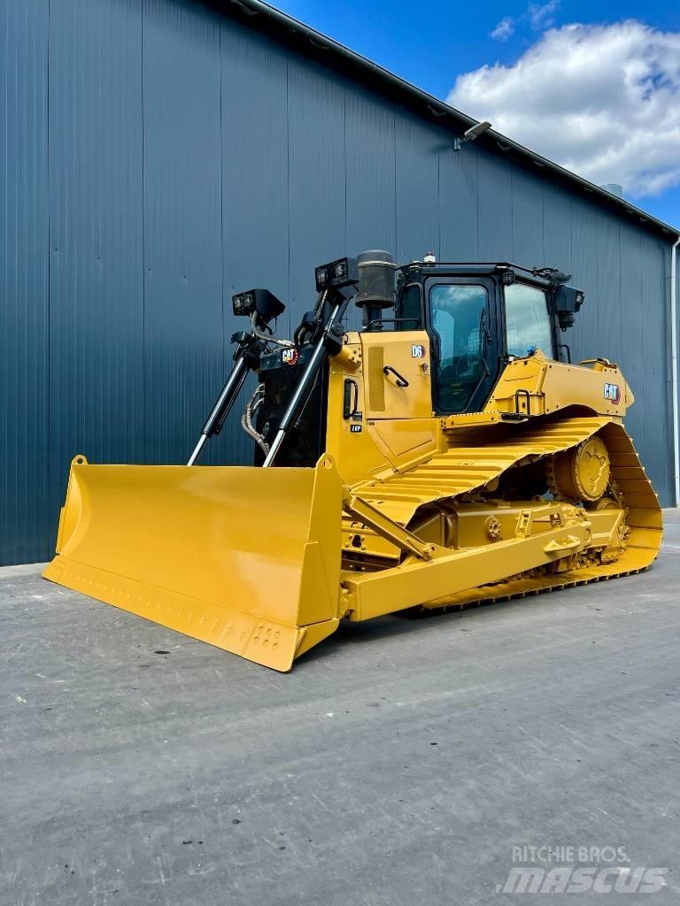 CAT D6 LGP with CE بلدوزرات مجنزرة