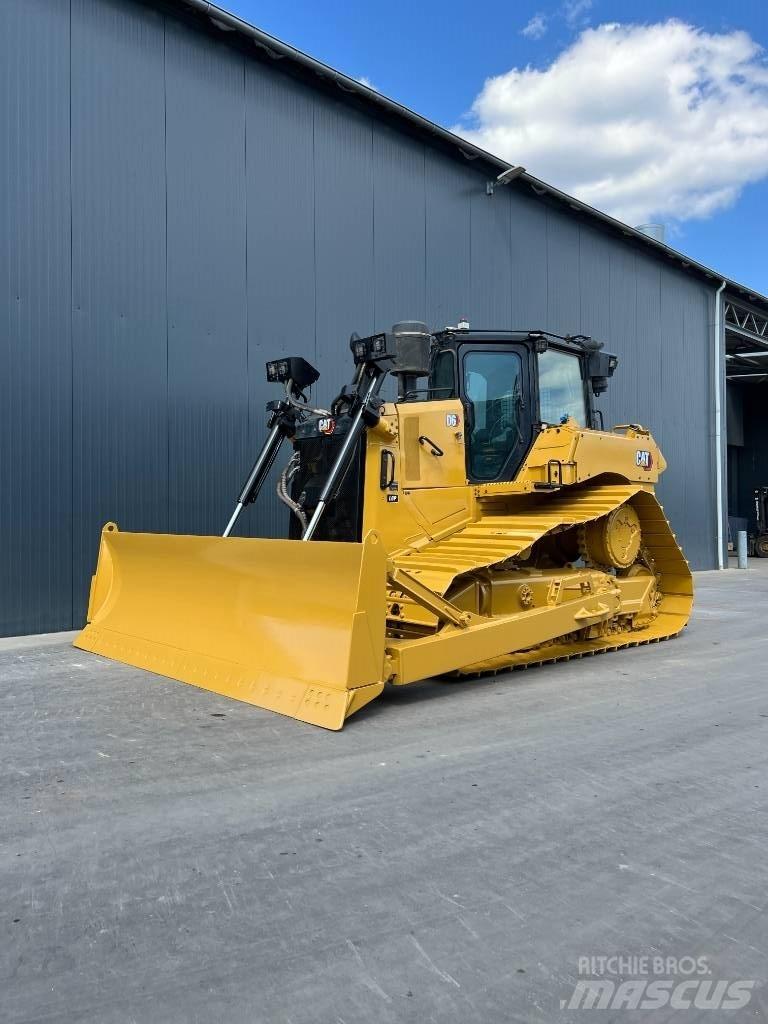 CAT D6 LGP with CE بلدوزرات مجنزرة
