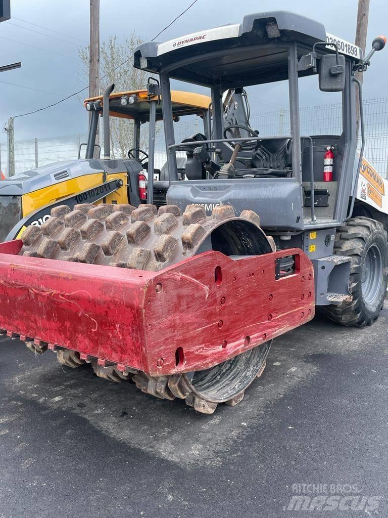 Dynapac CA 1500 D مداحل أحادية الأسطوانة