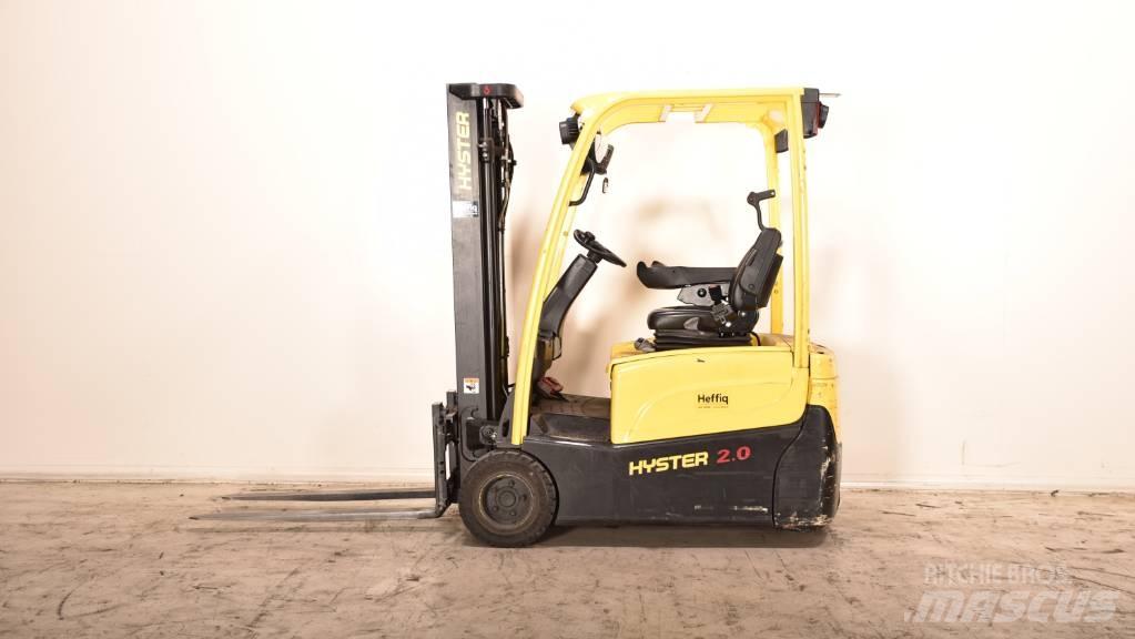 Hyster J2.0XNT شاحنات ذات رافعات شوكية تعمل بالكهرباء